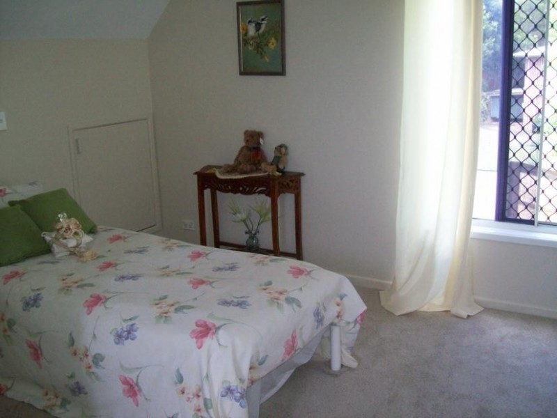 10 Elizabeth Street, Bundamba QLD 4304