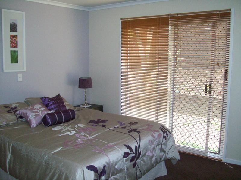 10 Elizabeth Street, Bundamba QLD 4304