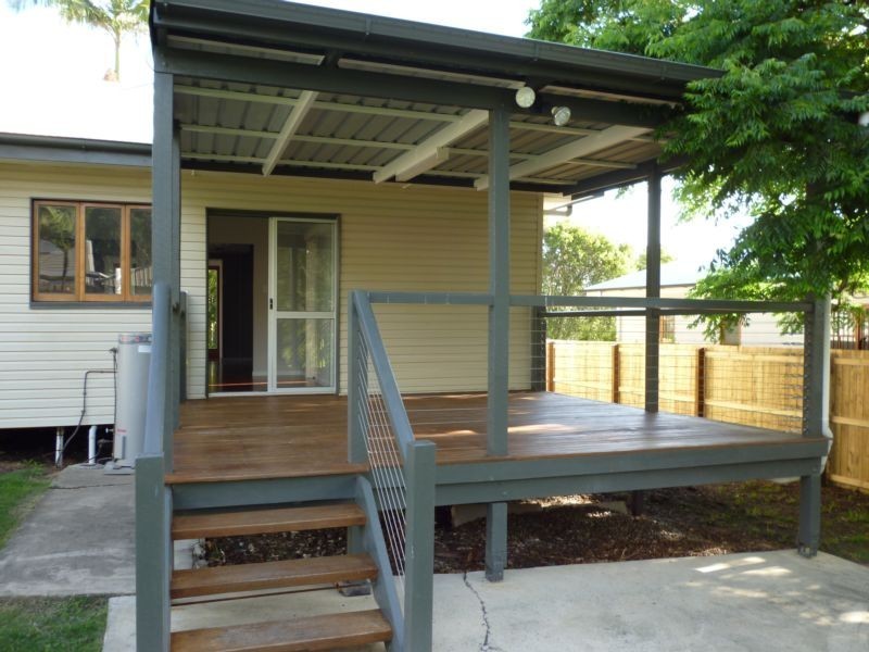 12 Taylor Street, Eastern Heights QLD 4305