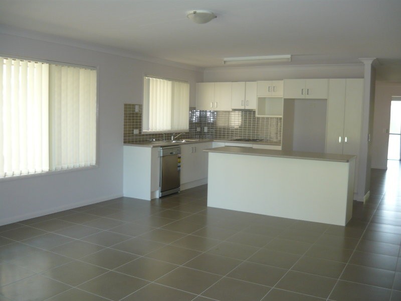 104a Moores Pocket Road, Moores Pocket QLD 4305