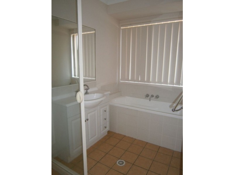 103 Rockman Drive, Raceview QLD 4305