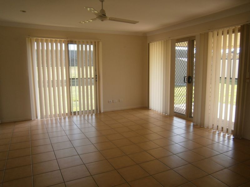 103 Rockman Drive, Raceview QLD 4305