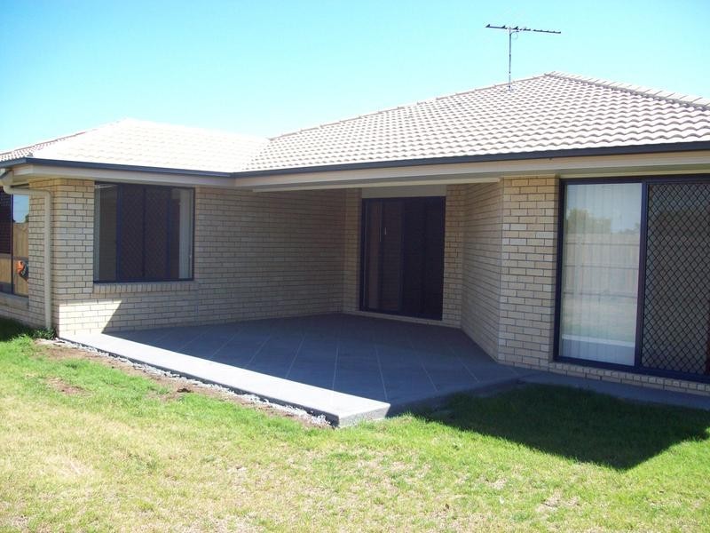14 Rule Drive, Bundamba QLD 4304