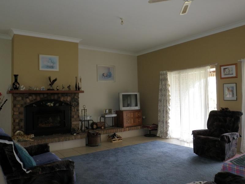 48 Steinhardt Street, Lowood QLD 4311