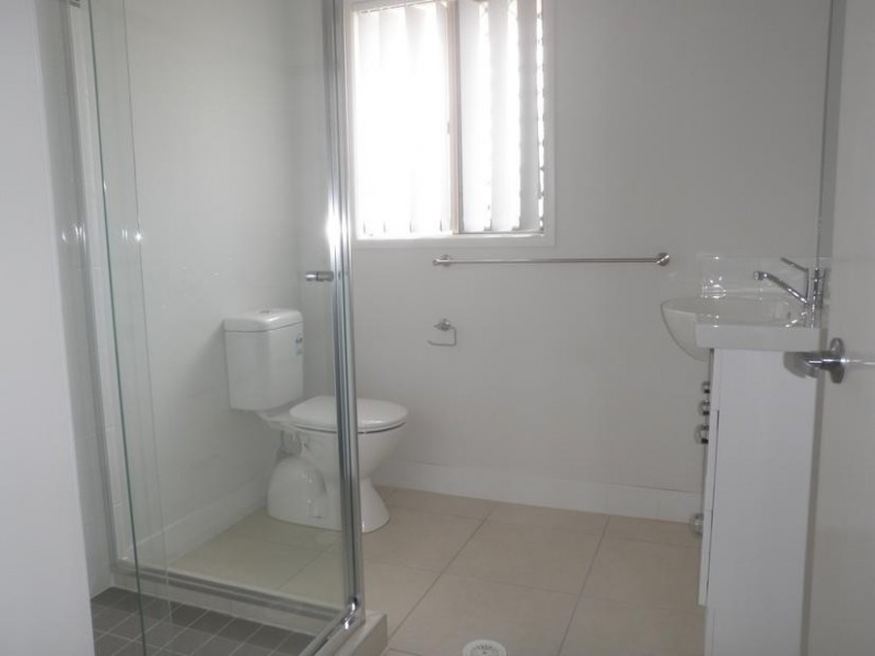 10 Petal Place, Yamanto QLD 4305