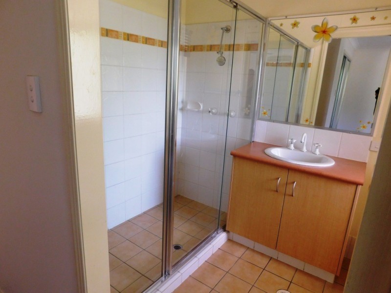 15 Katrina Way, Raceview QLD 4305