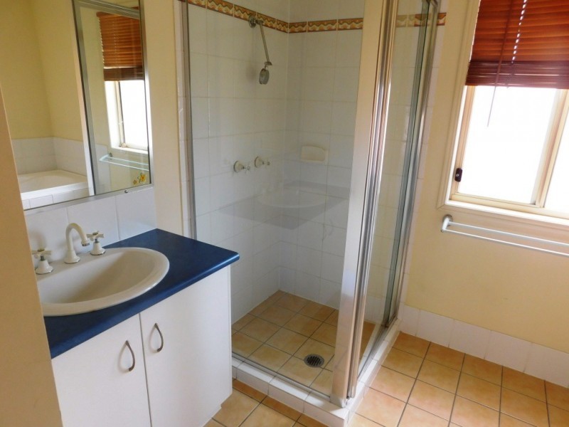 15 Katrina Way, Raceview QLD 4305
