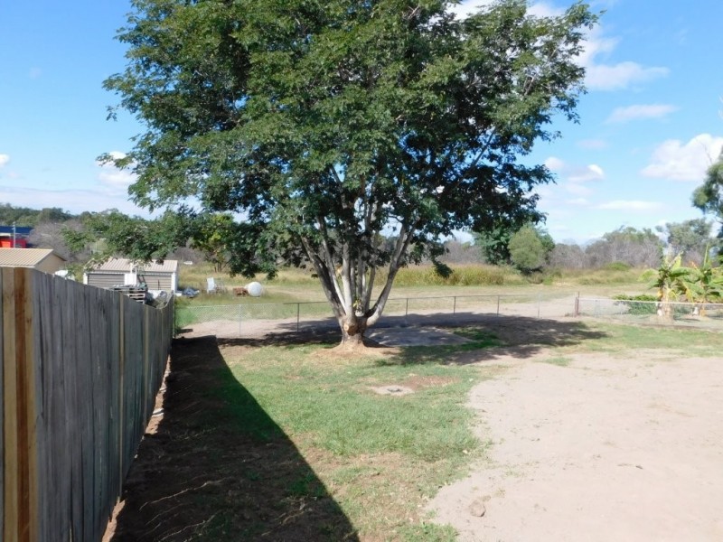 10 Powells Road, Yamanto QLD 4305