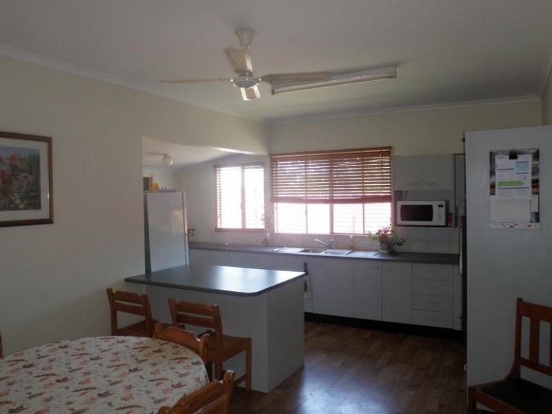 70 Holdsworth Road, North Ipswich QLD 4305