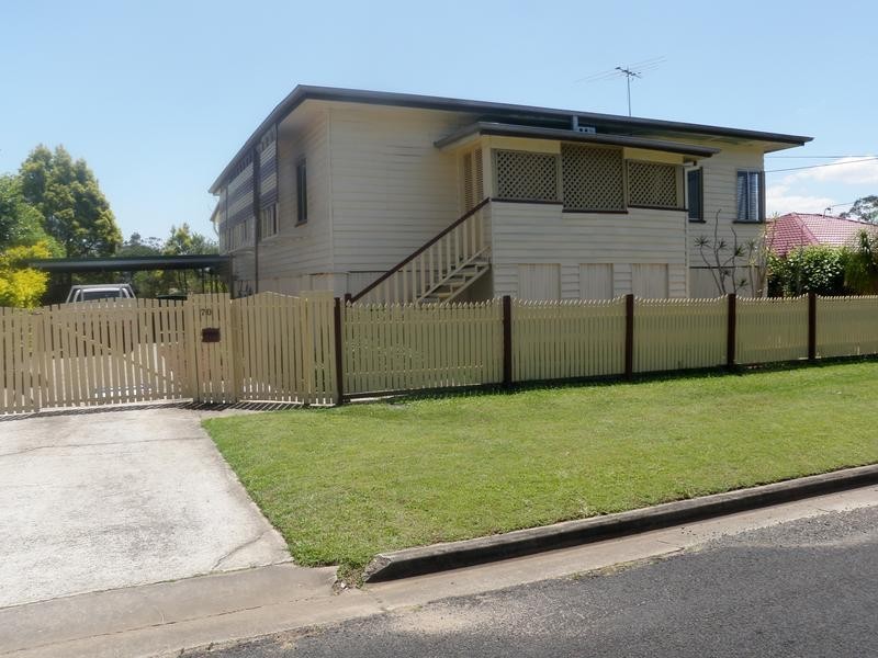 70 Holdsworth Road, North Ipswich QLD 4305