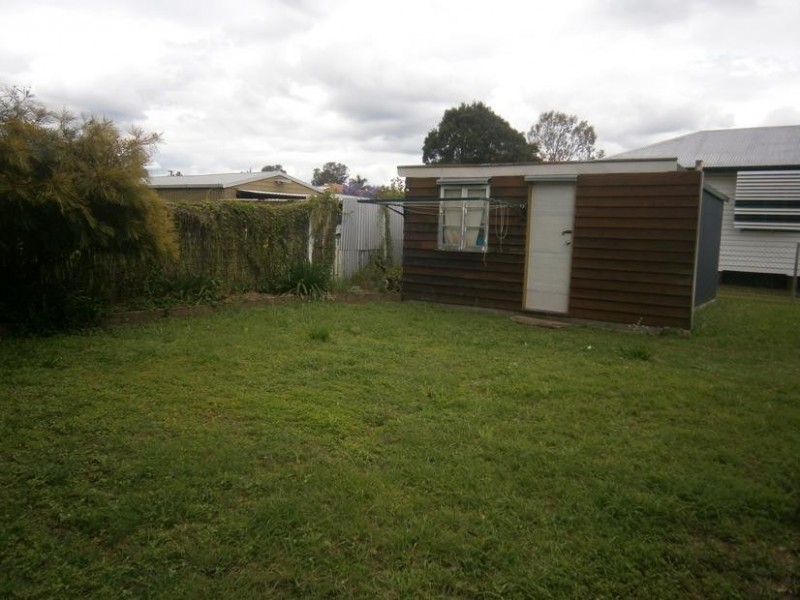 31 Cafferky Street, One Mile QLD 4305