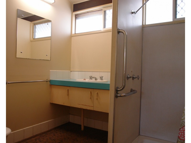 4/12 Pring Street, Ipswich QLD 4305