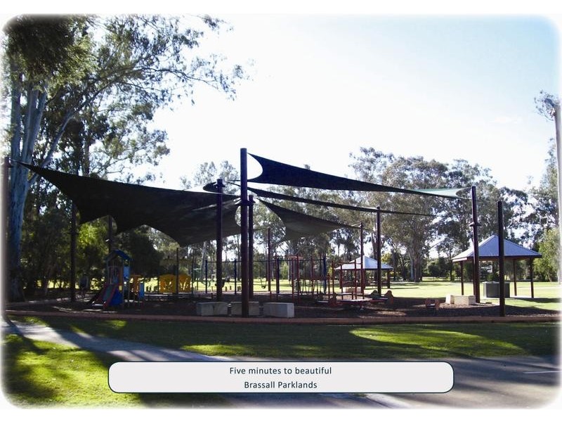 1 Arnold Street, Wulkuraka QLD 4305