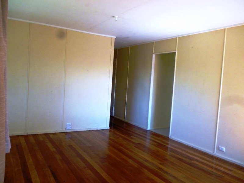 3 Jessica Street, Riverview QLD 4303