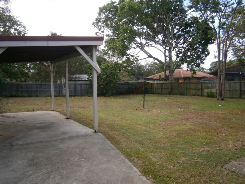 3 Jessica Street, Riverview QLD 4303