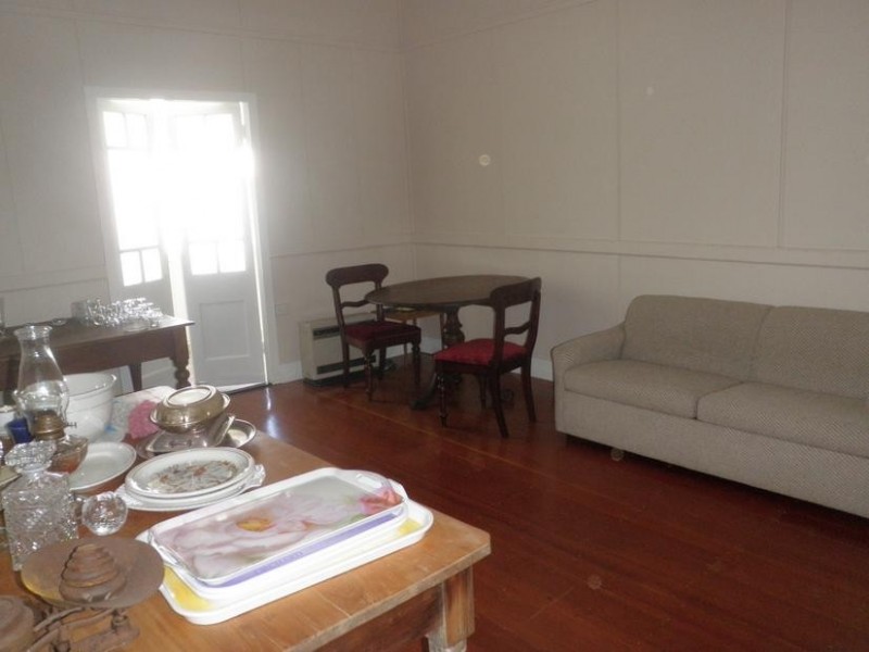 12 Hume Street, Woodend QLD 4305