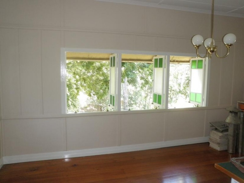 12 Hume Street, Woodend QLD 4305