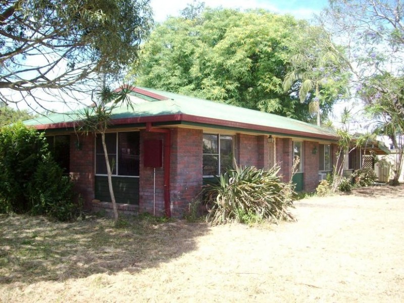2 Helen Street, North Booval QLD 4304