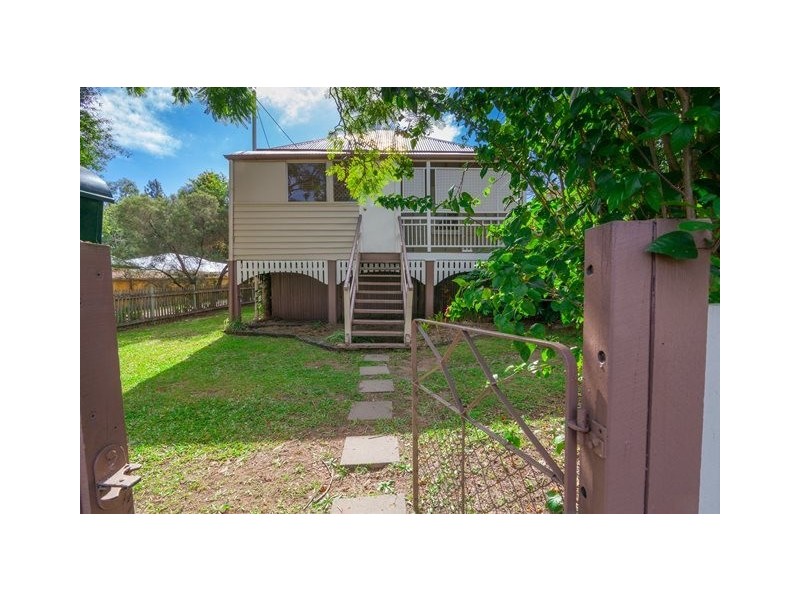 22 Glossop Street, Brassall QLD 4305