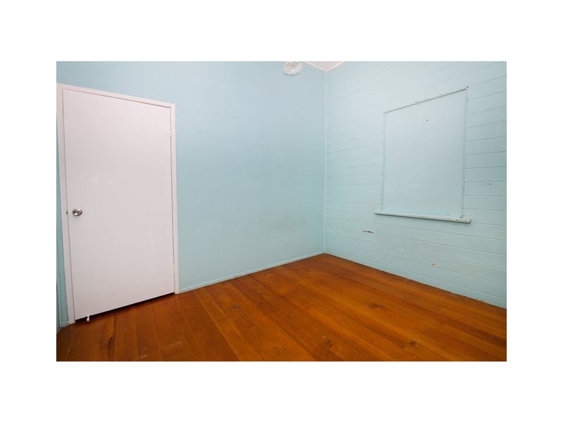 22 Glossop Street, Brassall QLD 4305