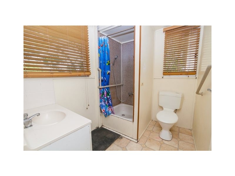 22 Glossop Street, Brassall QLD 4305