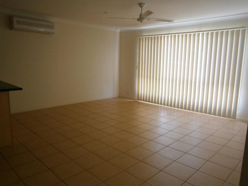 9 Anna Drive, Raceview QLD 4305