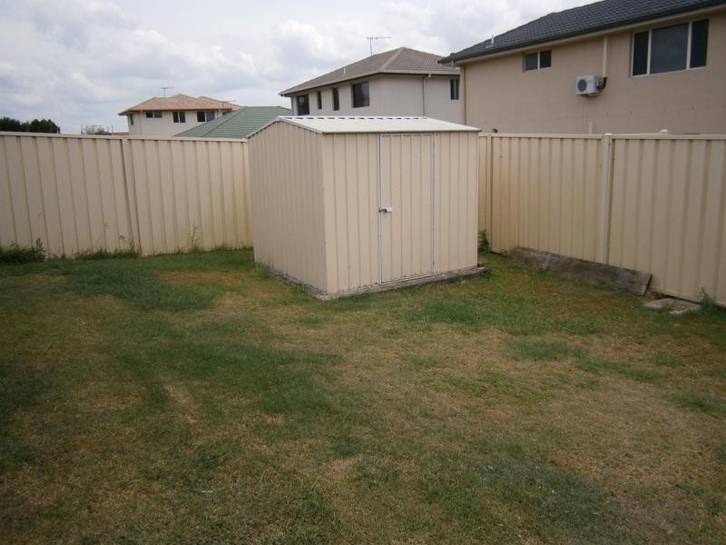 9 Anna Drive, Raceview QLD 4305
