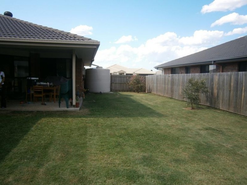 14 Baden Jones Way, North Booval QLD 4304