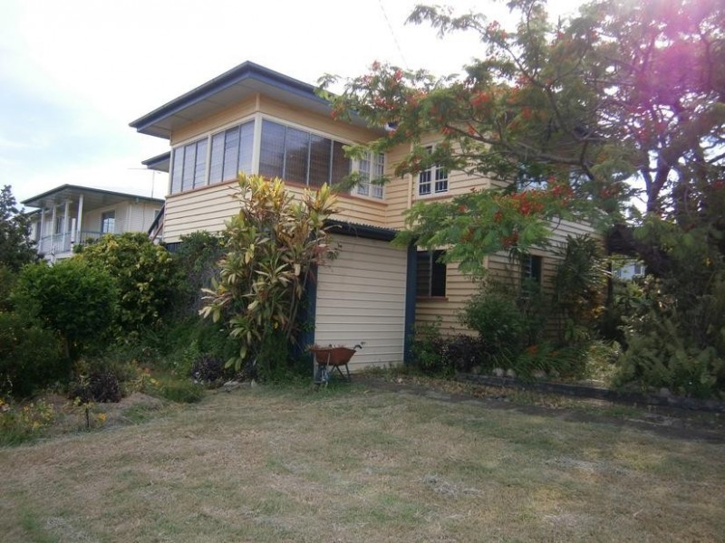 11 Minnis Street, Eastern Heights QLD 4305