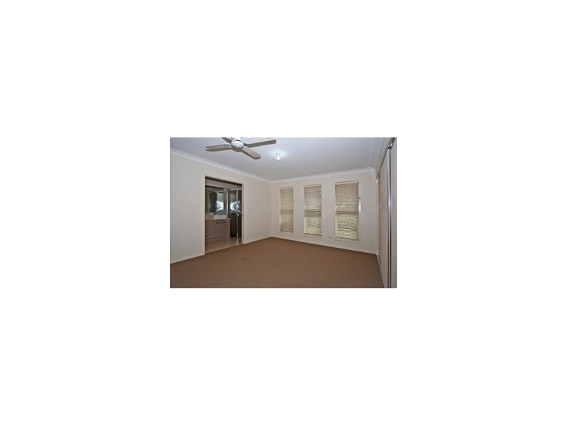 158 Willowbank Drive, Willowbank QLD 4306