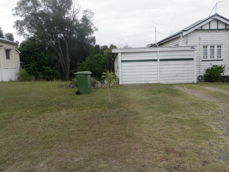 9 Boundary Street, Bundamba QLD 4304