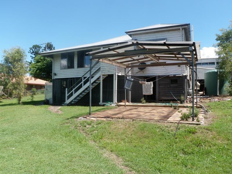 9 Boundary Street, Bundamba QLD 4304