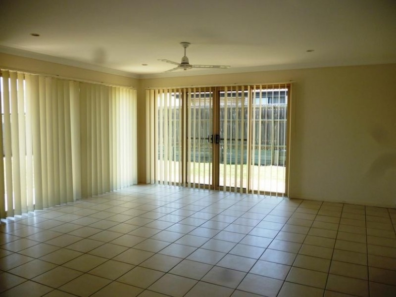 2 Acacia Close, Raceview QLD 4305