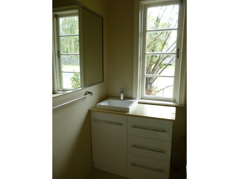 58 Jacaranda Street, East Ipswich QLD 4305