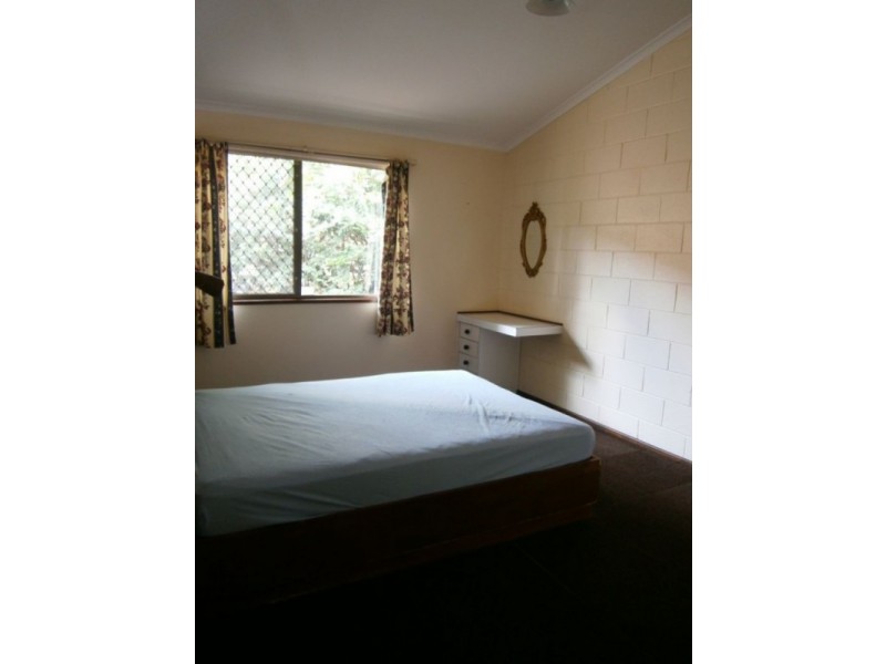 1/72 Raceview Street, Raceview QLD 4305