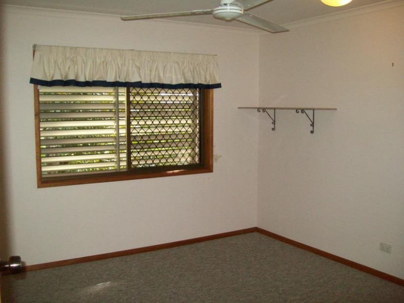 18 McKenzie Street, Bundamba QLD 4304