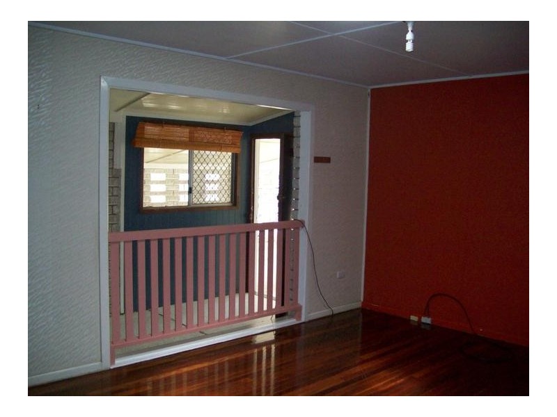 98 Holdsworth Road, North Ipswich QLD 4305