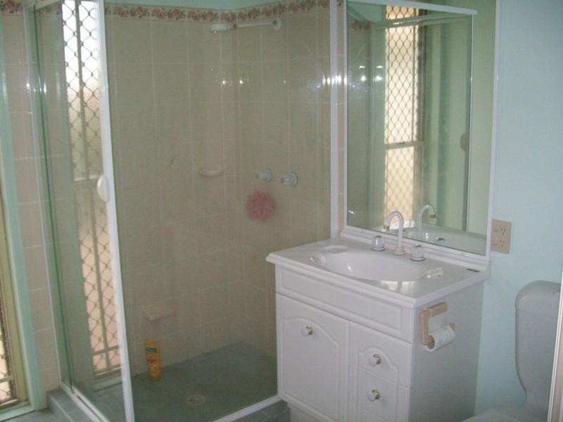 45 Discovery Street, Flinders View QLD 4305