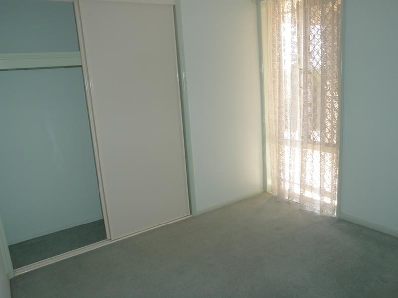 45 Discovery Street, Flinders View QLD 4305