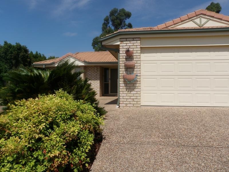 45 Discovery Street, Flinders View QLD 4305