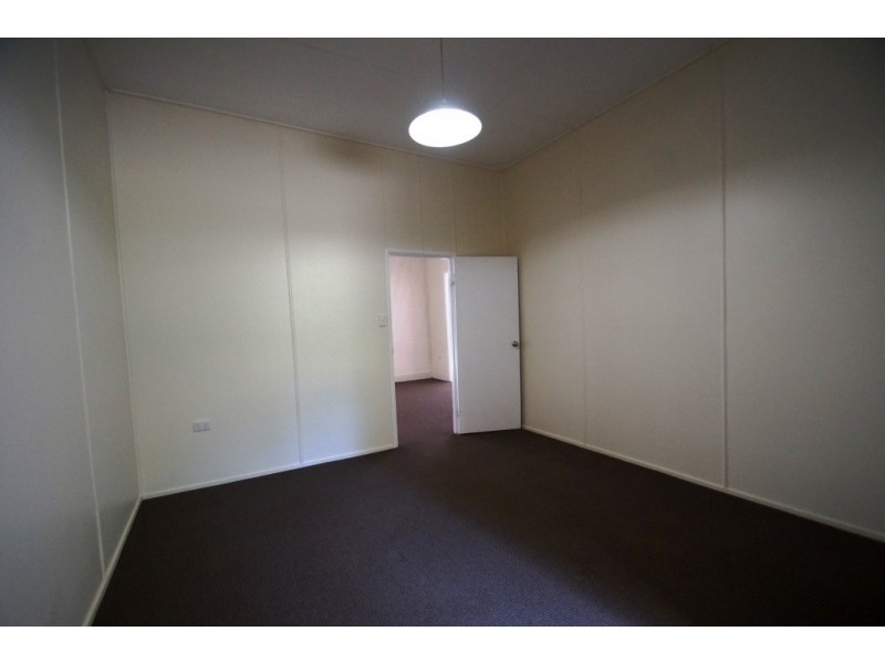 1/60 Thorn Street, Ipswich QLD 4305