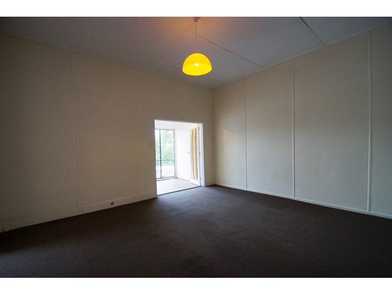 2/60 Thorn Street, Ipswich QLD 4305