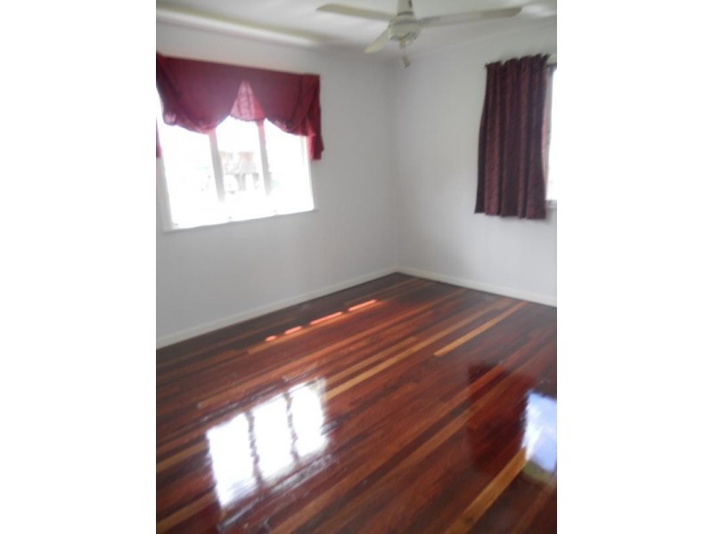 74 Francis Street, North Ipswich QLD 4305