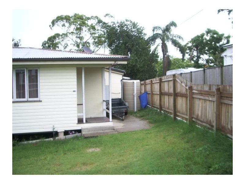 74 Francis Street, North Ipswich QLD 4305