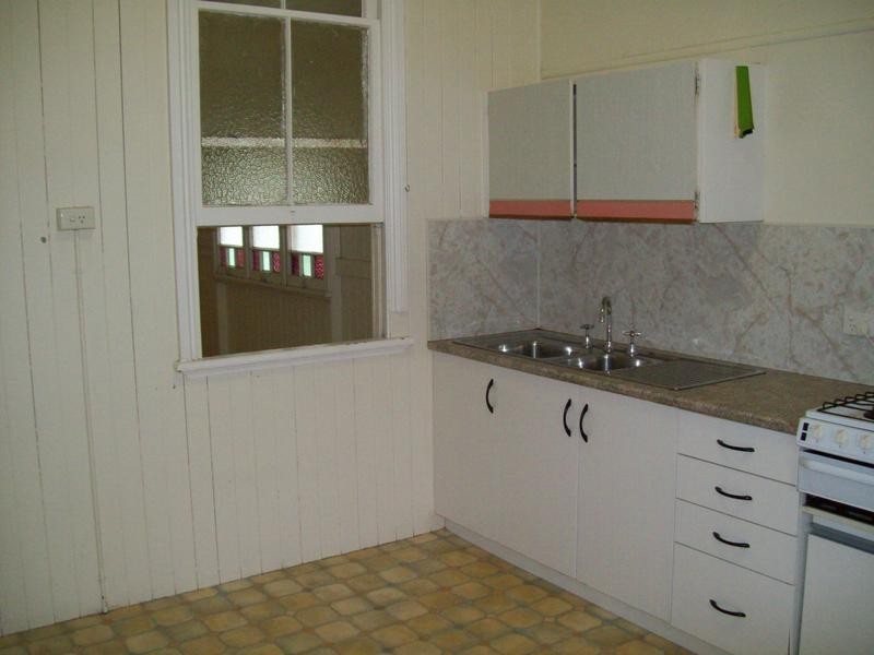 22 Herbert Street, Sadliers Crossing QLD 4305