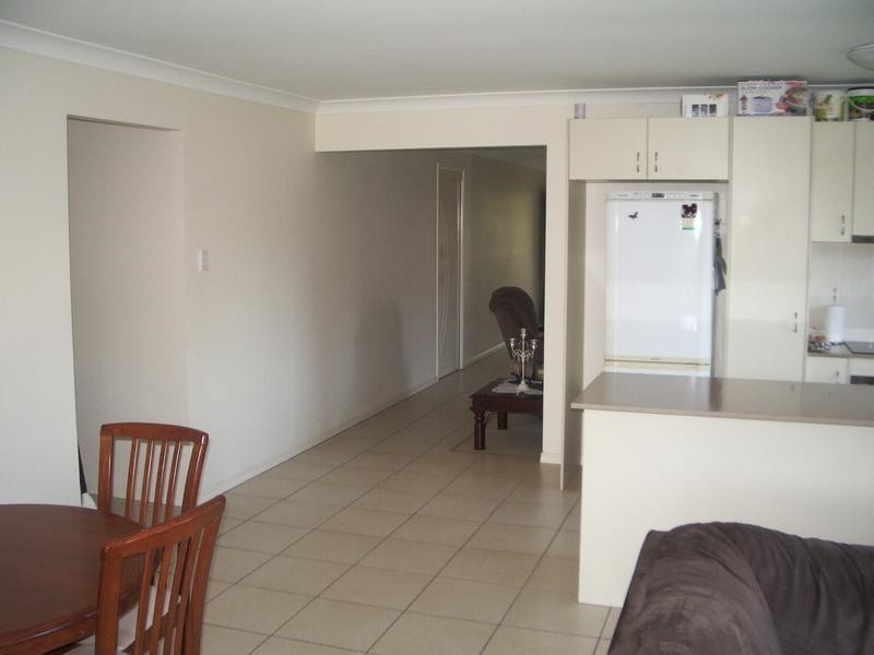 4 Sarah Close, Redbank Plains QLD 4301