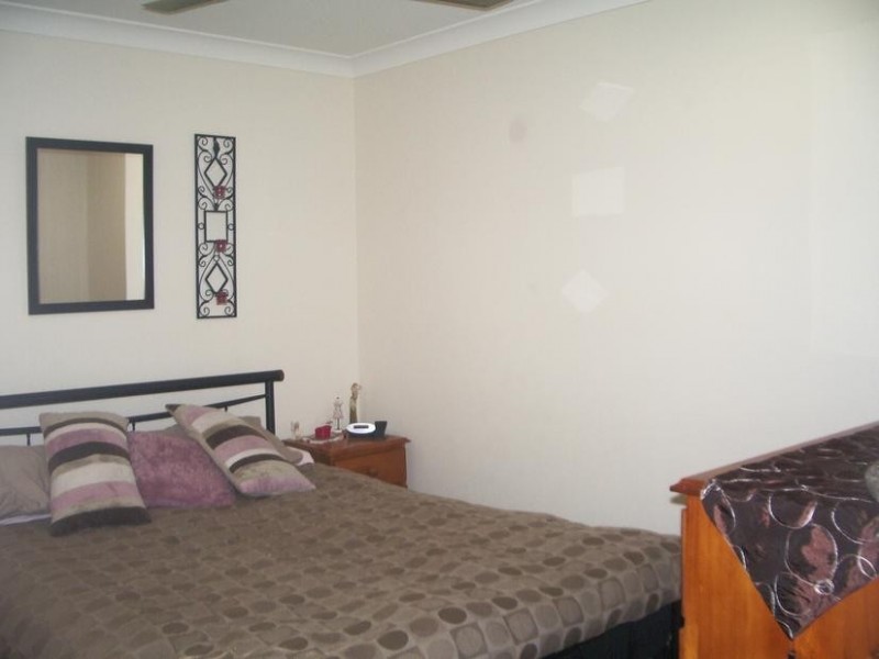 4 Sarah Close, Redbank Plains QLD 4301