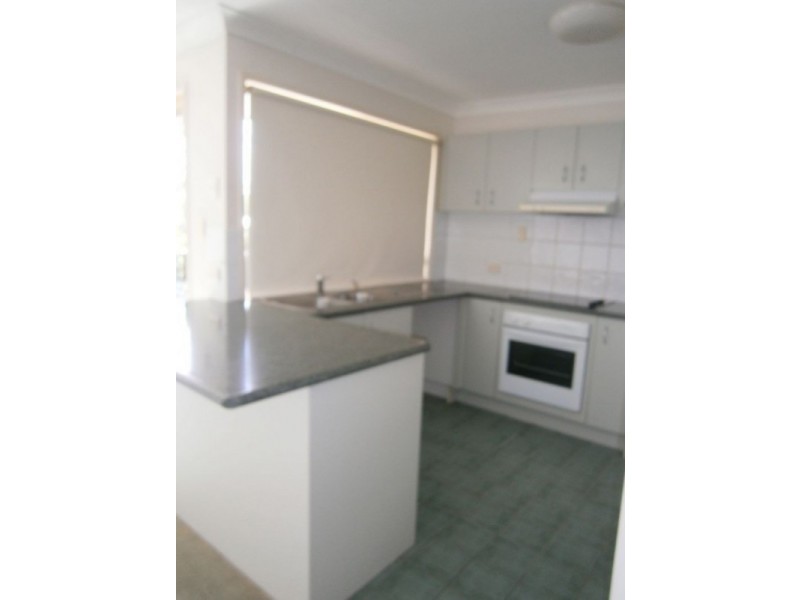 36 Skinner Crescent, Silkstone QLD 4304