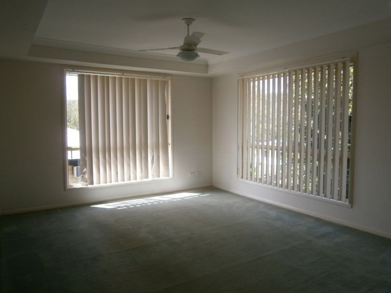 36 Skinner Crescent, Silkstone QLD 4304