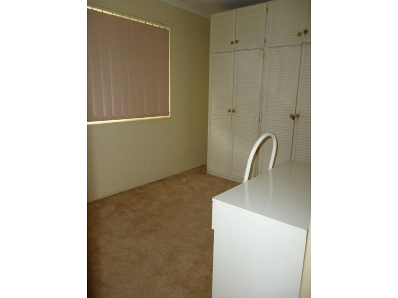1a Salisbury Road, Ipswich QLD 4305